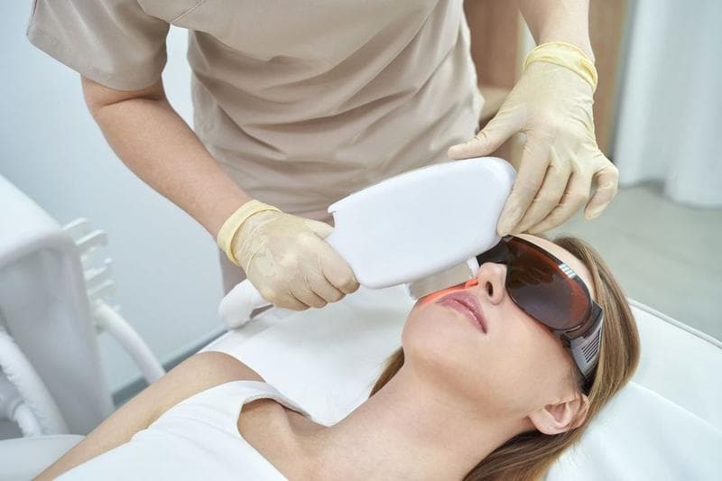 Soin Photorajeunissement - VM Esthétique Loverval